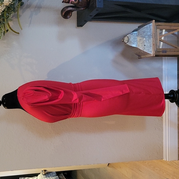 Midi dress - Picture 2 of 4